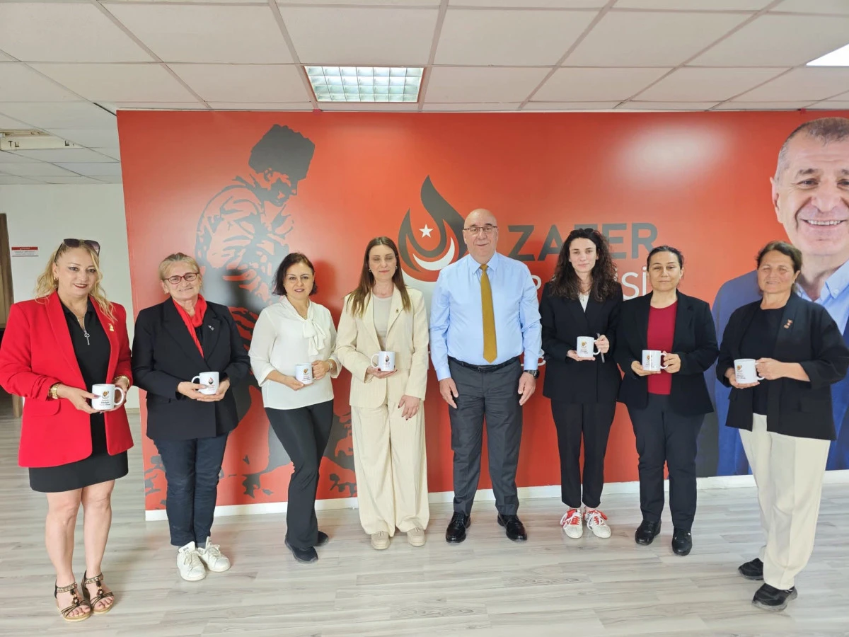ANNELER G&Uuml;N&Uuml;NDE ANTALYA&rsquo;DA ANLAMLI ETKİNLİK
