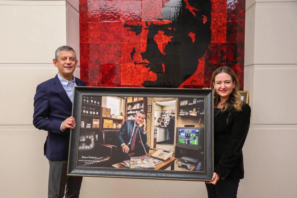 Antalya siyasetinde dikkat &ccedil;eken ziyaret