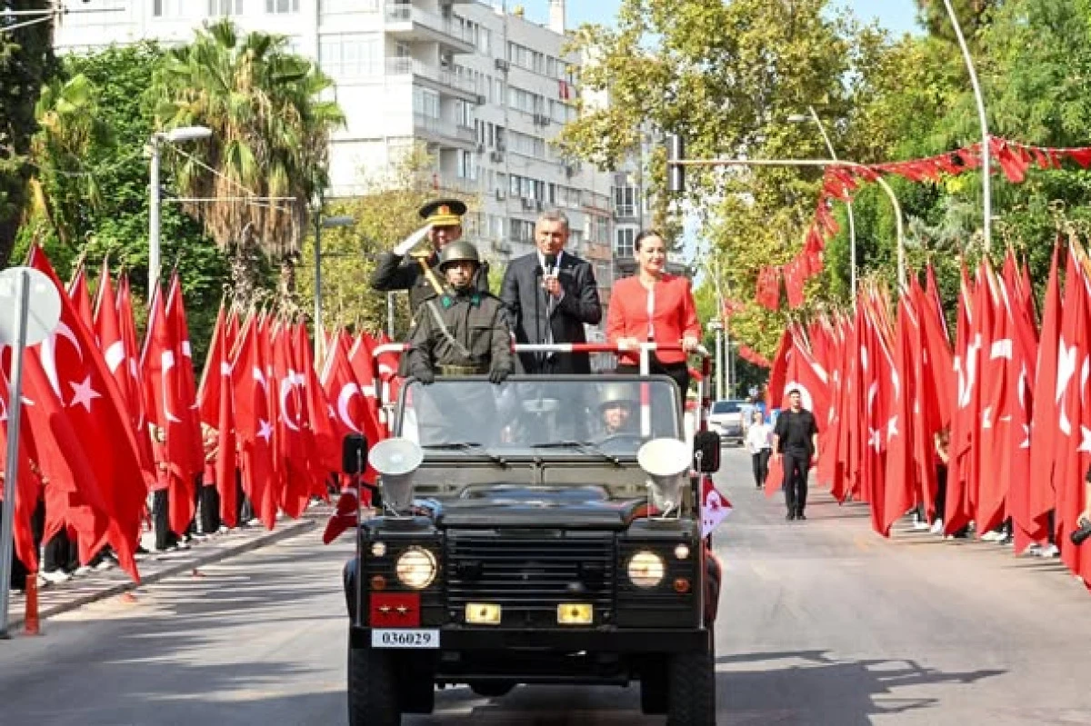 ANTALYA’DA COŞKUYLA KUTLANDI