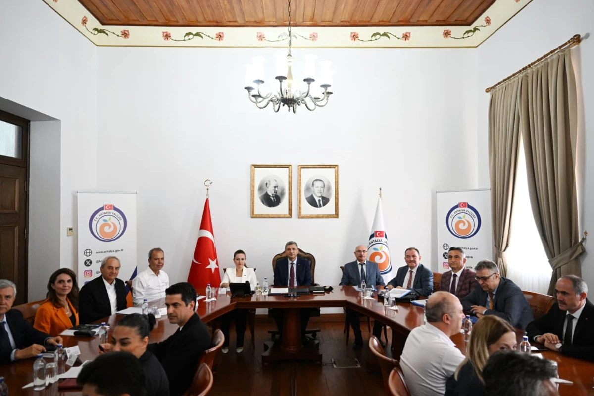 D&Uuml;DEN &Ccedil;AYI DEĞERLENDİRME TOPLANTISI GER&Ccedil;EKLEŞTİRİLDİ 