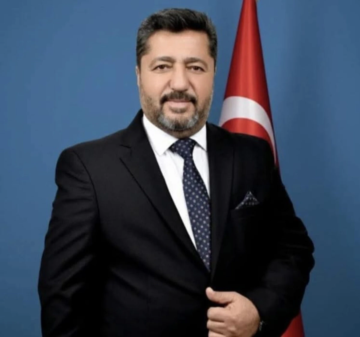 Halil Efe &Ccedil;evik A&ccedil;ık Farkla Kazandı