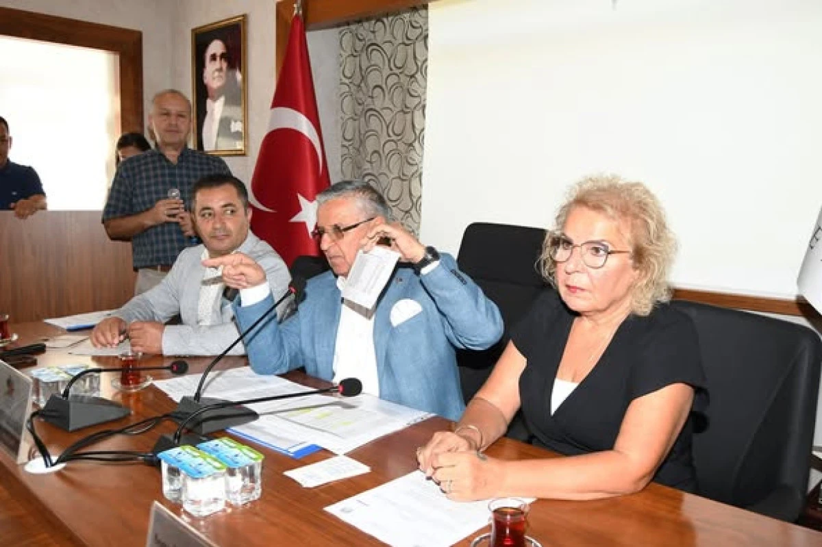 Kemer Belediyesi Ekim ayı meclisi yapıldı