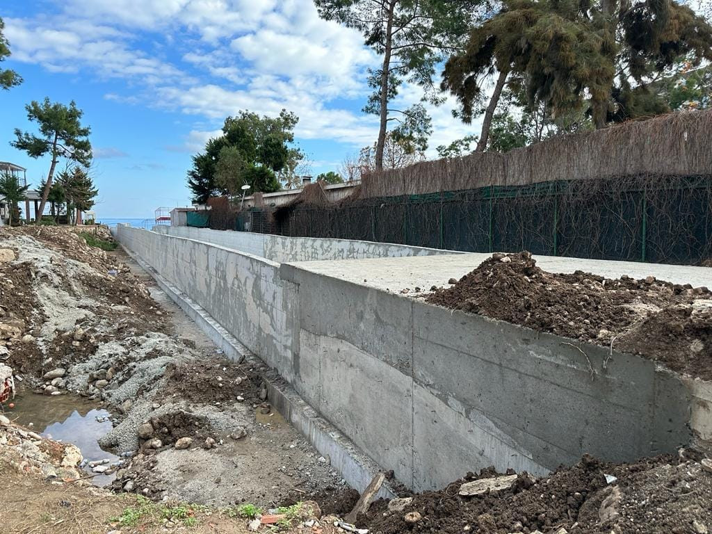 KEMER'DE BATAKLIĞA DÜZENLEME