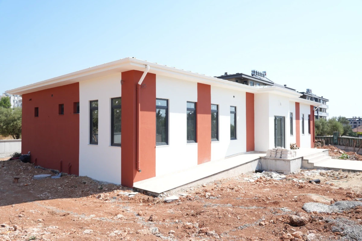 Kepez&rsquo;de Bedia-Nimet Şimşek Aile Sağlığı Merkezi hizmete hazırlanıyor