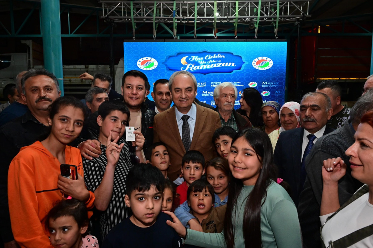 KOCAGÖZ: TEKEDEN SÜT ÇIKARTIYORUZ