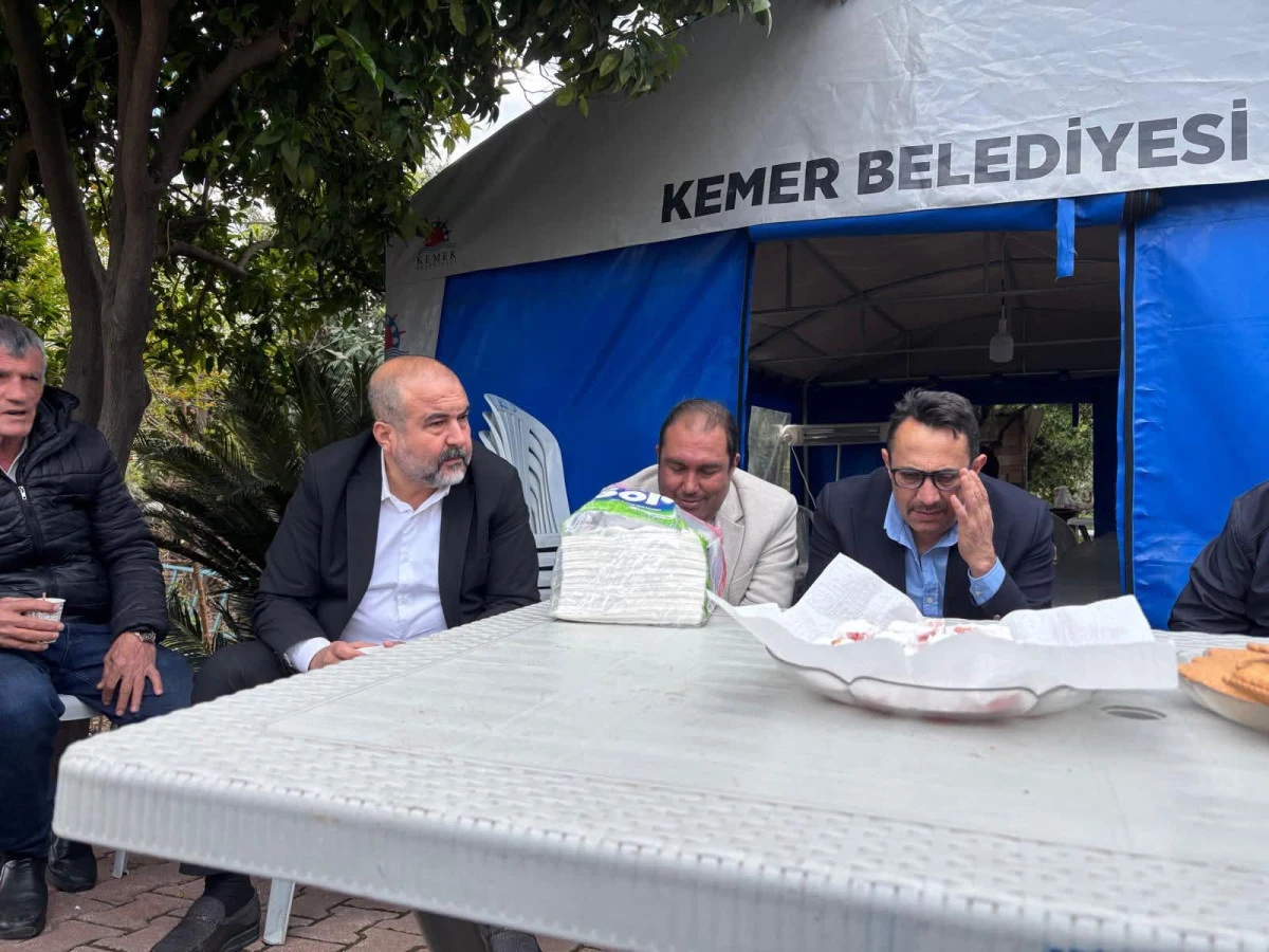 MHP KEMER İL&Ccedil;E BAŞKANI AHMET ALİ G&Uuml;VEN&rsquo;DEN TAZİYE ZİYARETİ