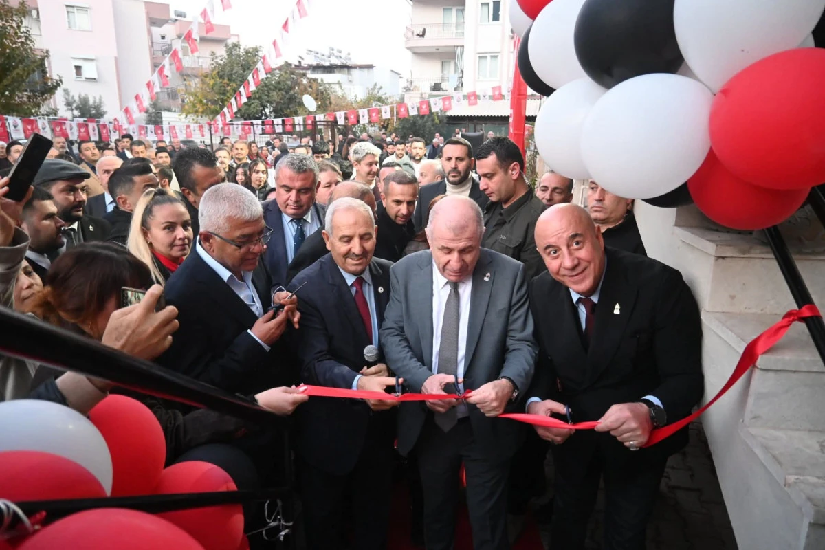 &Uuml;mit &Ouml;zdağ Kemer&rsquo;den Sert &Ccedil;ıktı: &ldquo;İhanete İhanet Demekten Vazge&ccedil;meyeceğiz&rdquo;