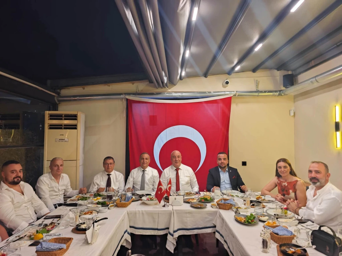 ZAFER PARTİSİ ANTALYA İL TEŞKİLATI YEMEKTE BULUŞTU